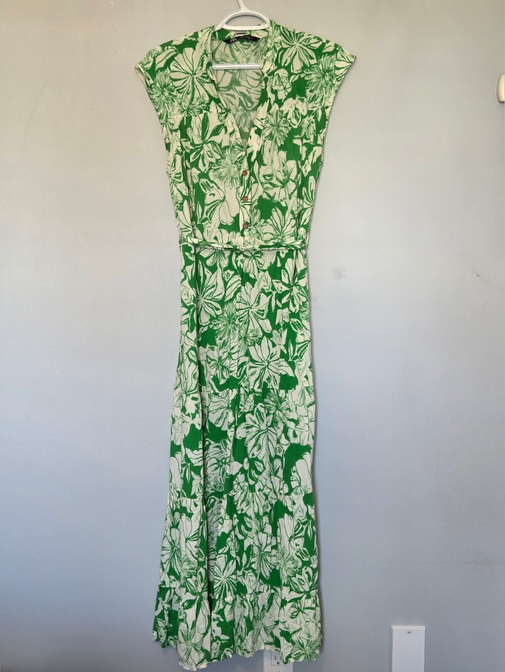 ​ZARA Green + White Floral Print Tiered Maxi Dress Sz M  Boho-Chic Cottagecore